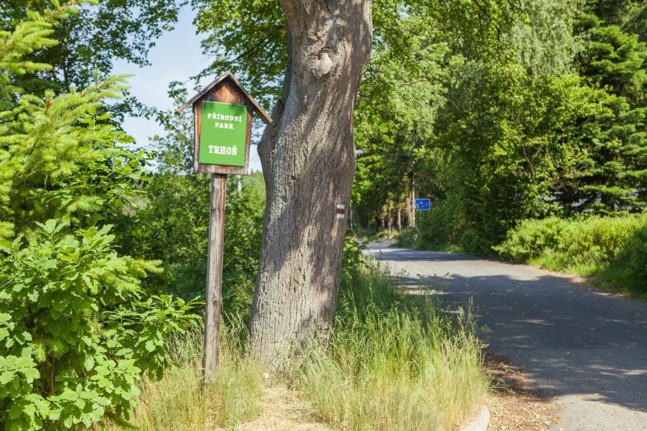 Pension Berten Strasice Strasice  Exteriör bild